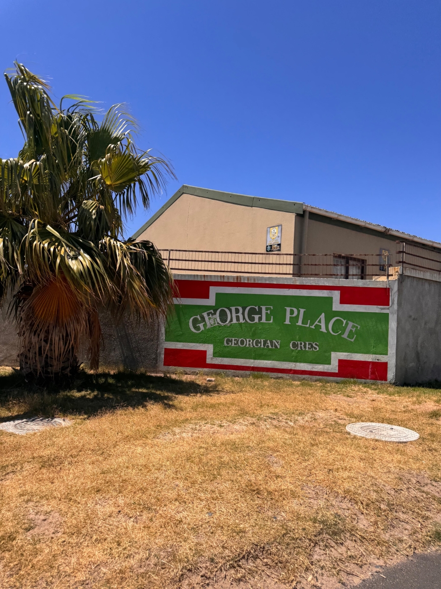 2 Bedroom Property for Sale in Strand South Western Cape